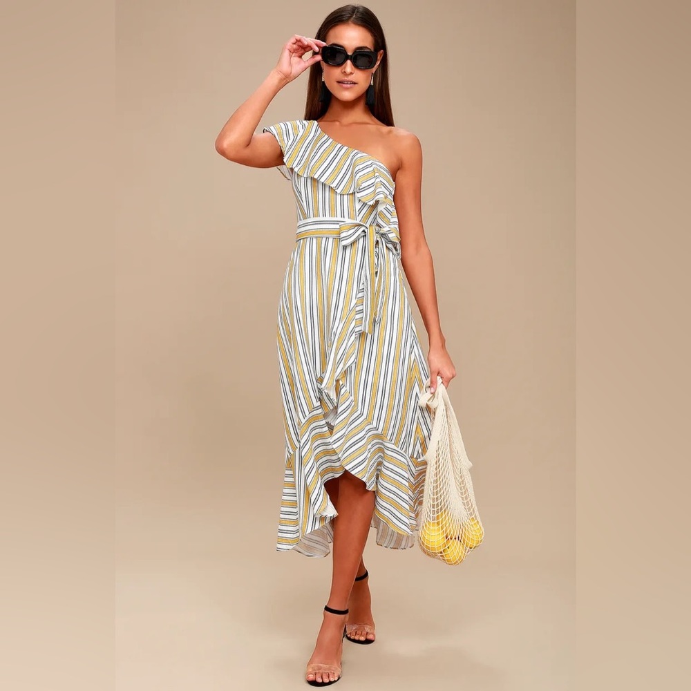 Lulus High Tide Yellow Striped One Shoulder Midi Dress